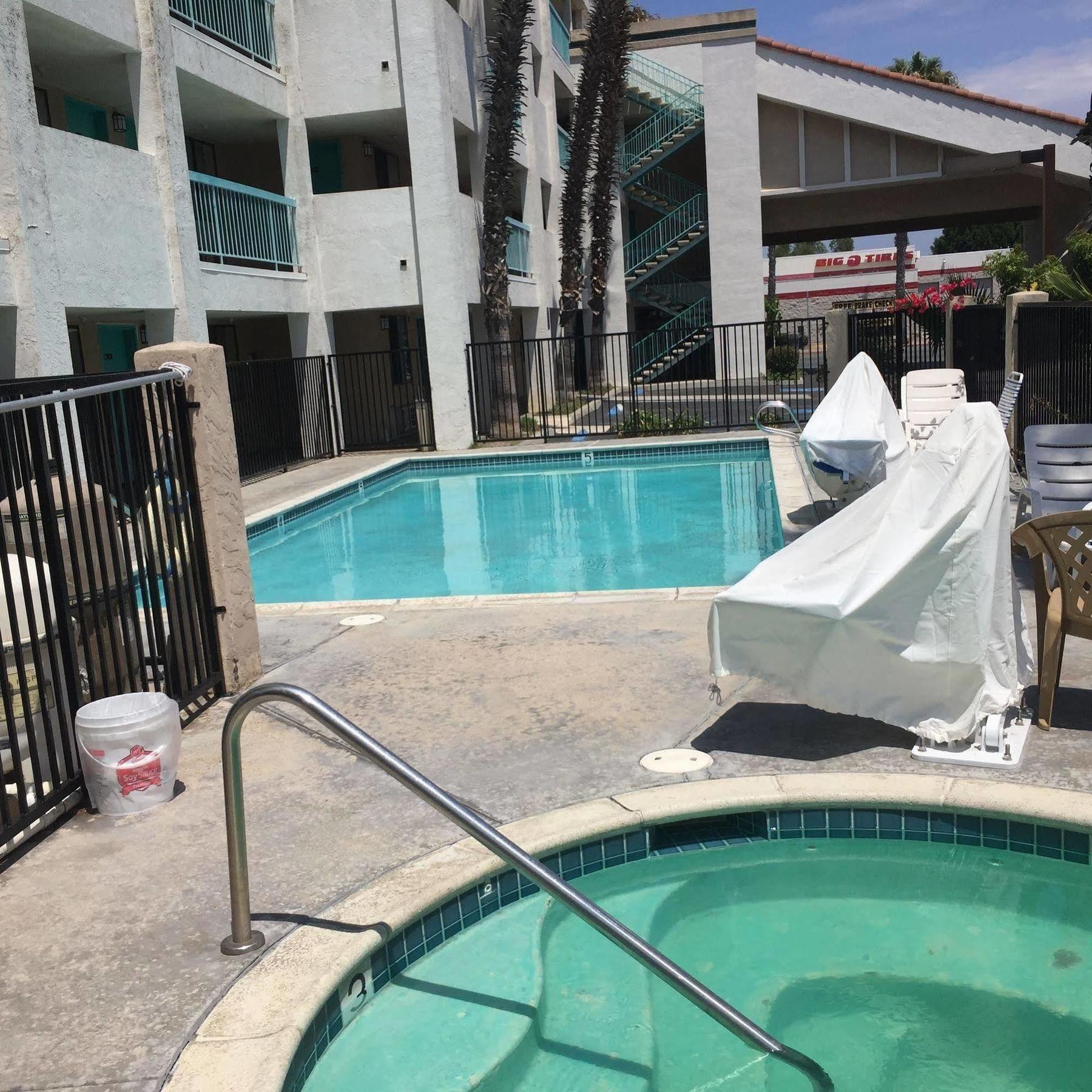 Days Inn By Wyndham Chula Vista-San Diego Extérieur photo